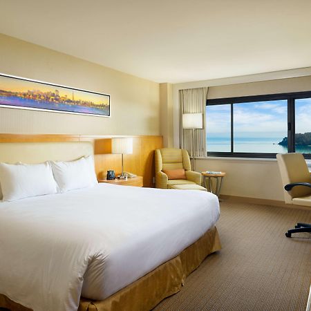 Hilton San Francisco Airport Bayfront - No Resort Fee Burlingame Eksteriør billede