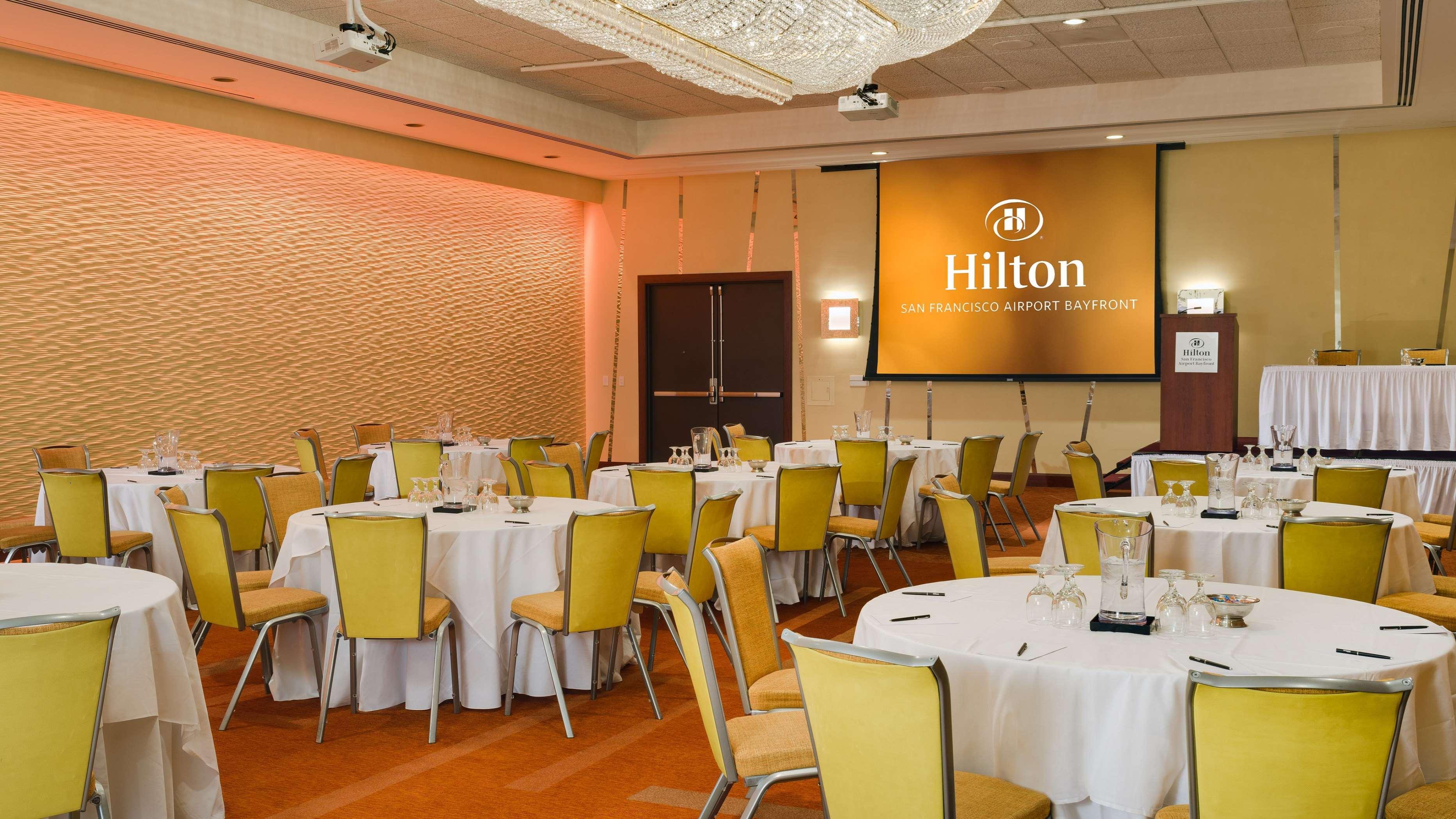Hilton San Francisco Airport Bayfront - No Resort Fee Burlingame Eksteriør billede
