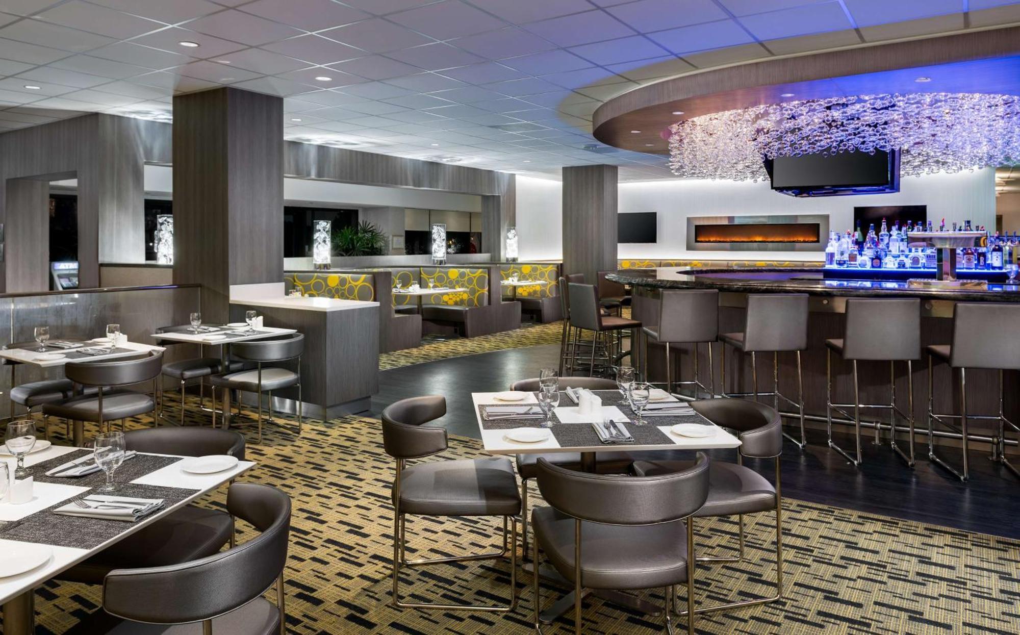 Hilton San Francisco Airport Bayfront - No Resort Fee Burlingame Eksteriør billede