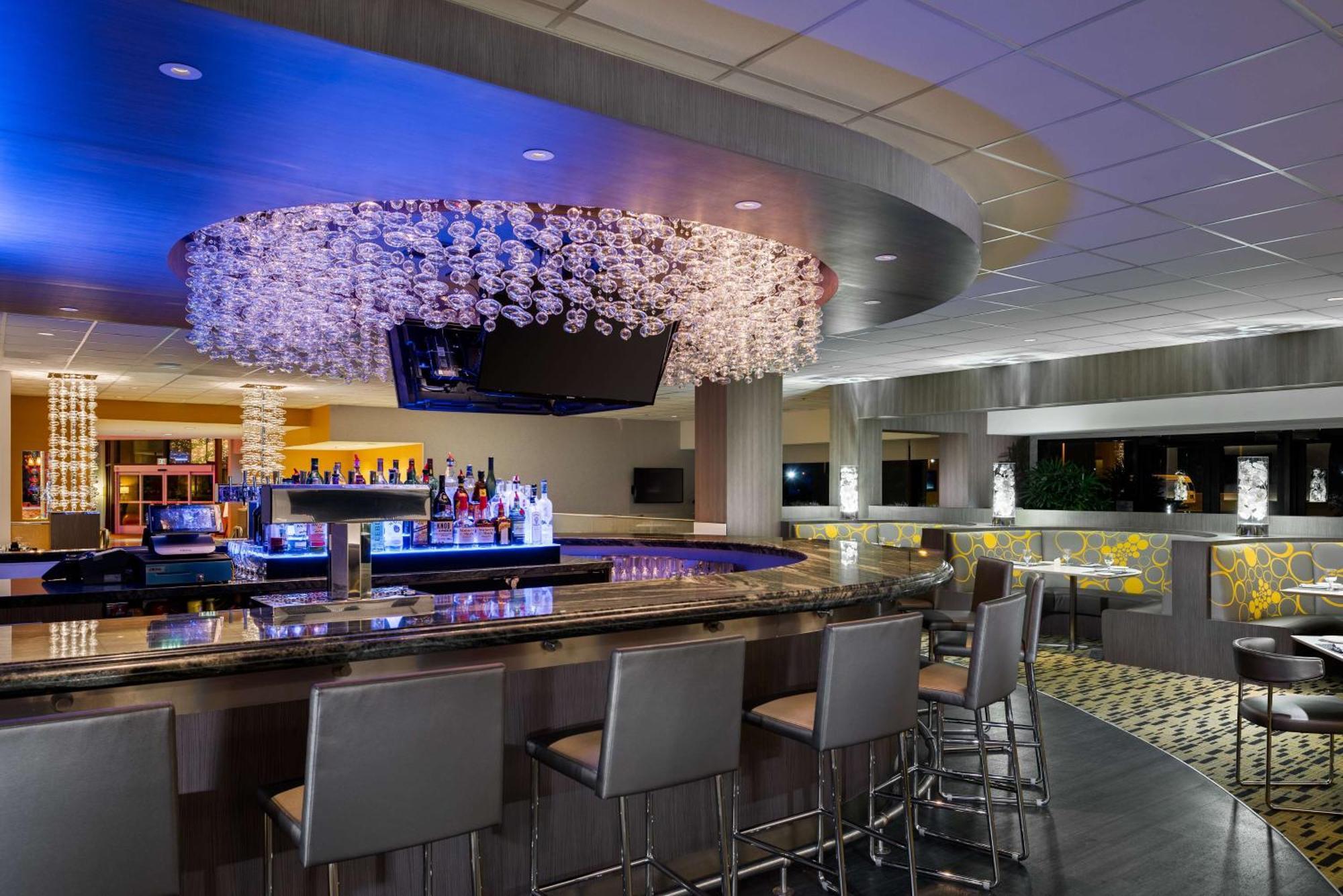 Hilton San Francisco Airport Bayfront - No Resort Fee Burlingame Eksteriør billede